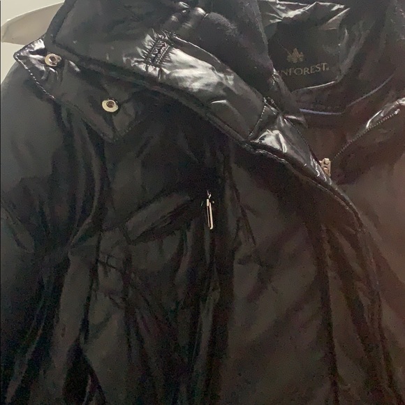 FABULOUS BLACK 3/4 DOWN COAT. SUPER WARM & SHINY. - Picture 3 of 3